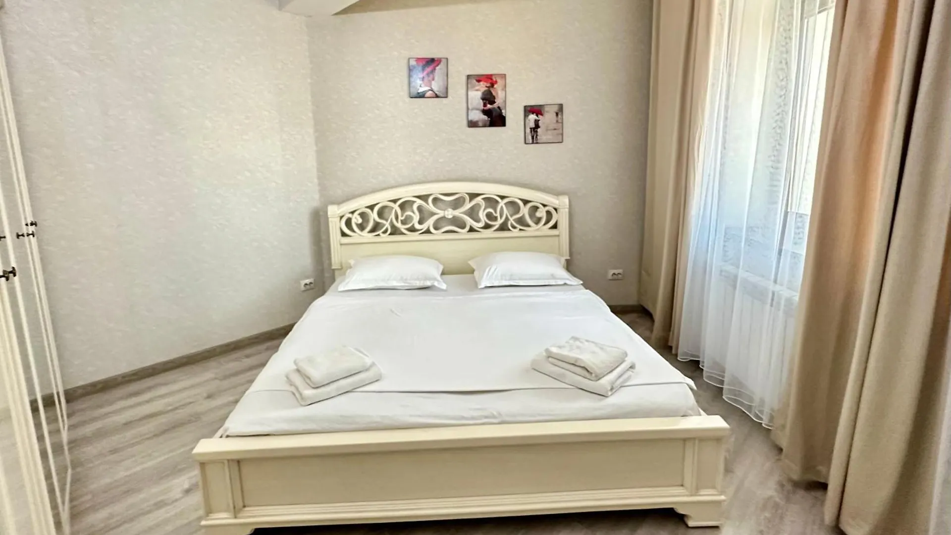 Apartman 2-Х Комнатная Квартира В Центре Города С Шикарным Видом С 16 Этажа Almati Kazahsztán
